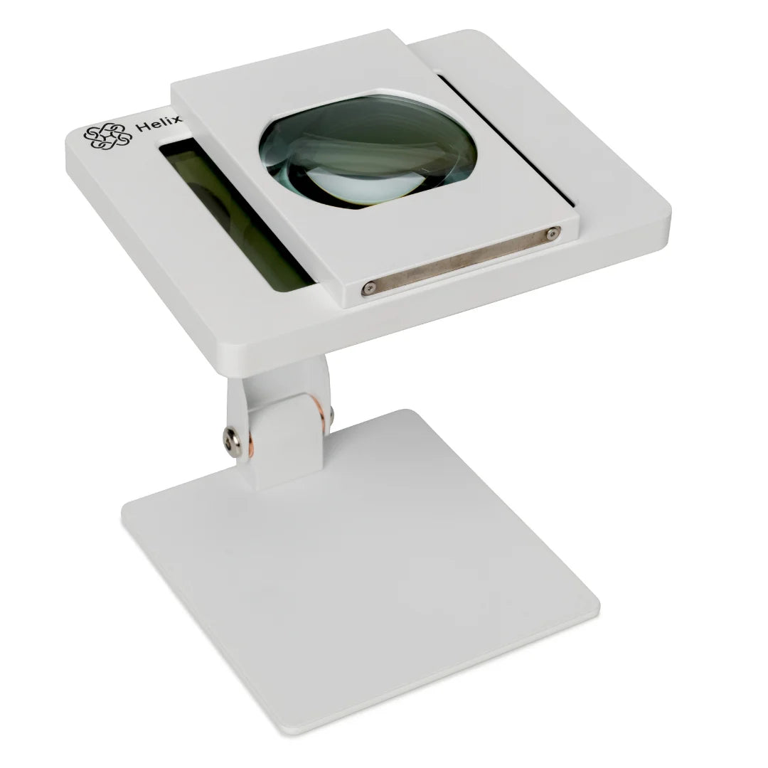 Auto Darkening Screen with Magnification, Foldable, for Permanent Jewellery Welders by Pepe Tools